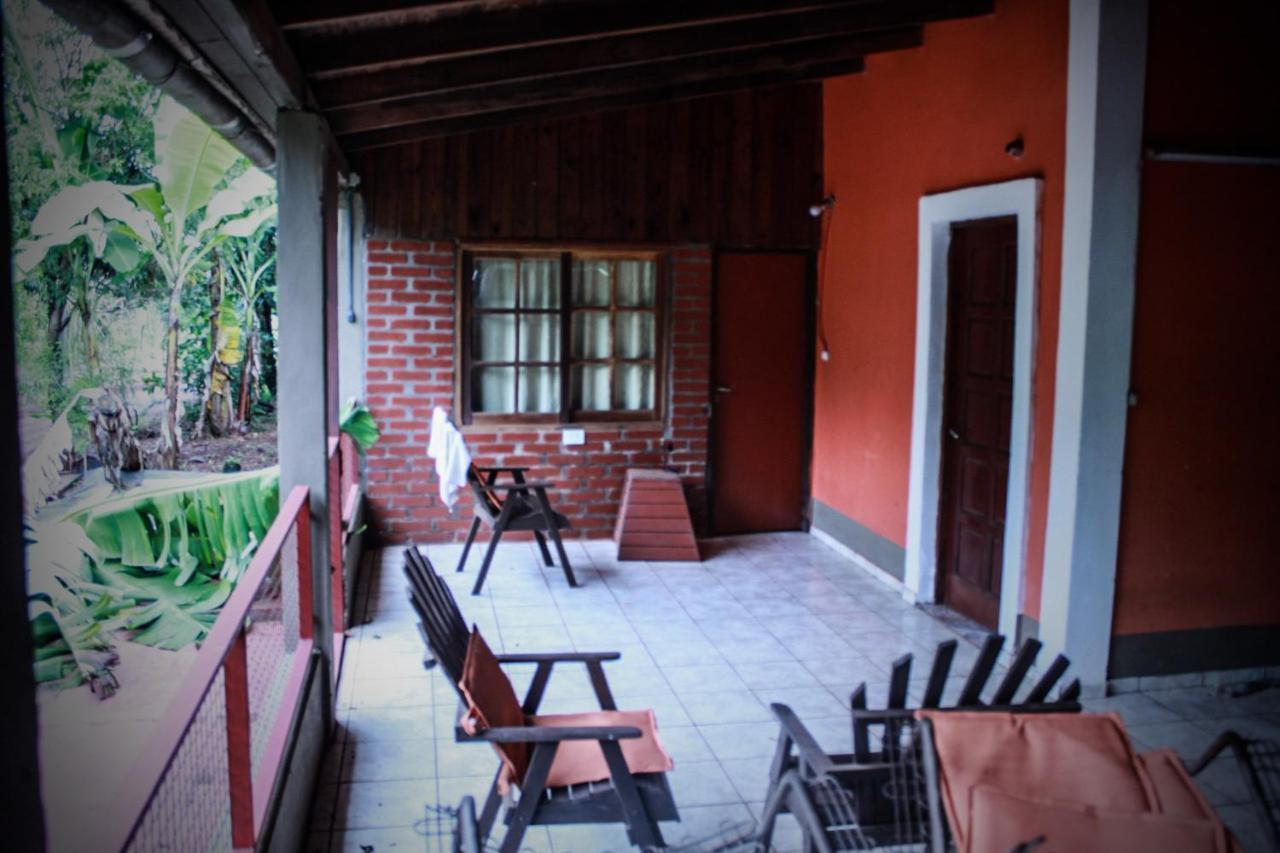 Hostel Haus Puerto Iguazú Exteriör bild