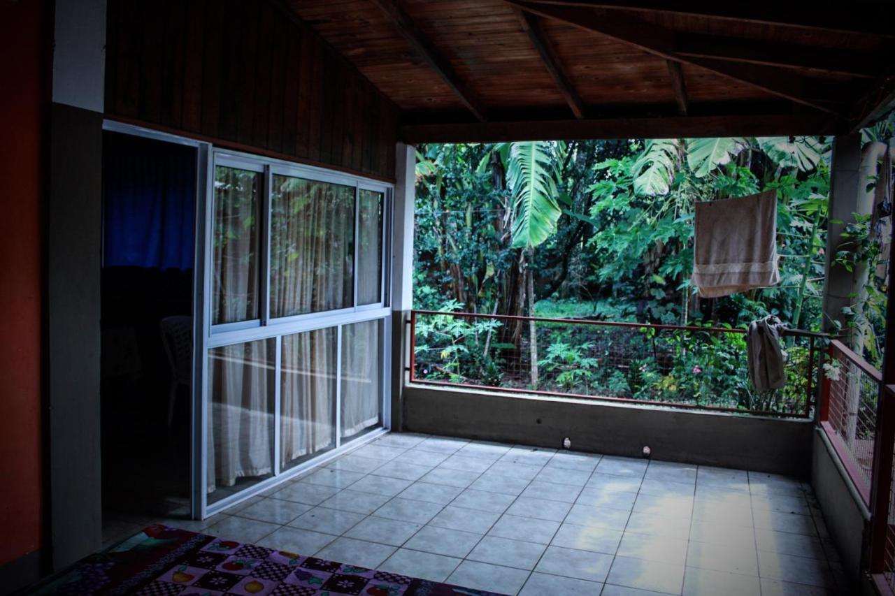 Hostel Haus Puerto Iguazú Exteriör bild