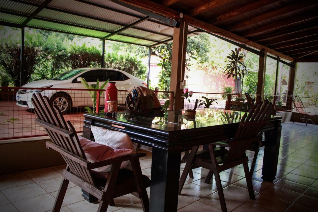 Hostel Haus Puerto Iguazú Exteriör bild